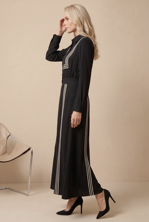 CONTRAST TRIM MAXI