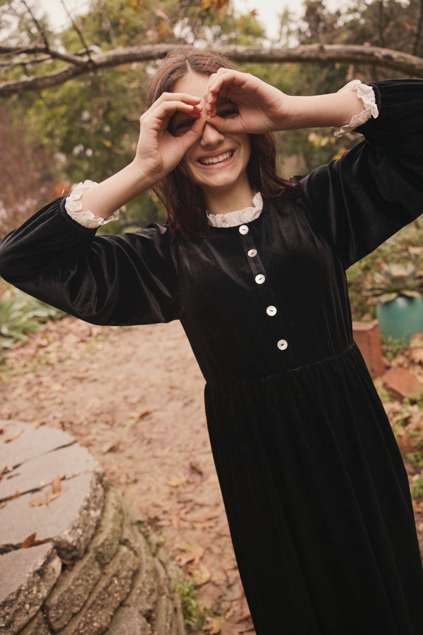 SAWYER VELVET RUFFLE COLLAR MAXI