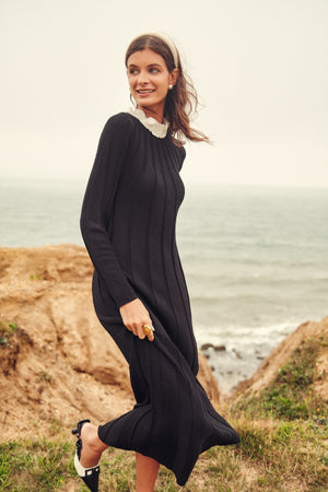 RUFFLE NECK KNIT MAXI
