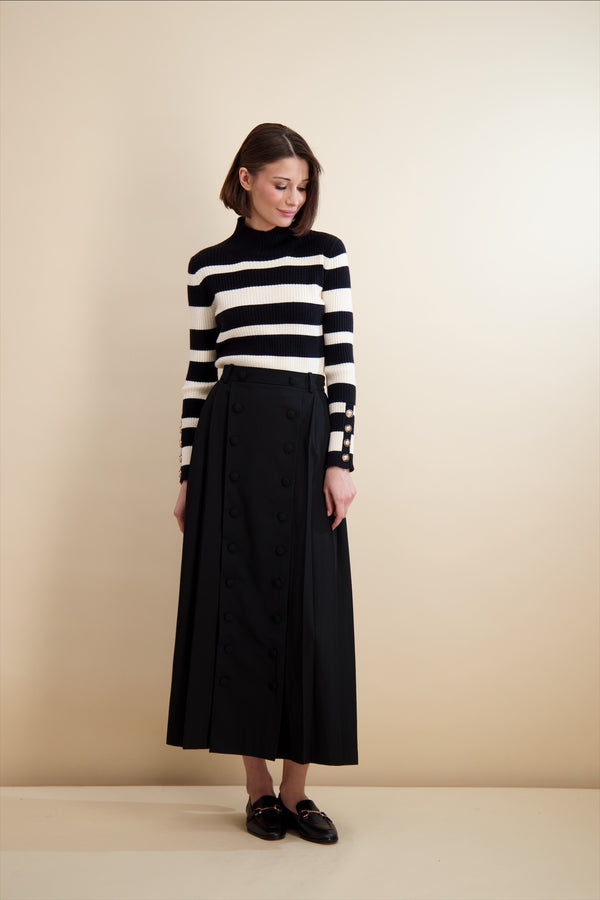 BUTTON FRONT PLEATED SKIRT LONG-BLACK