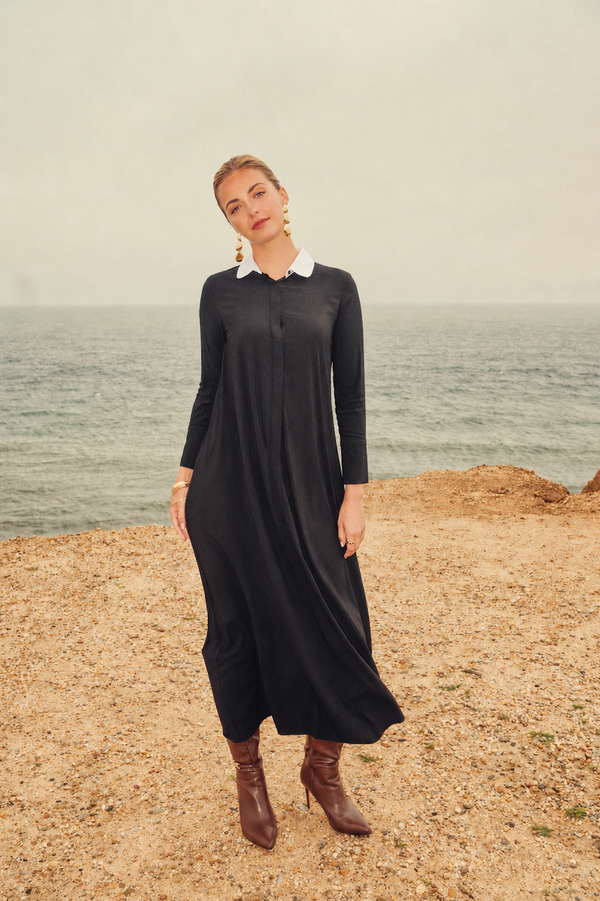 BUTTON FRONT SWING MAXI-BLACK